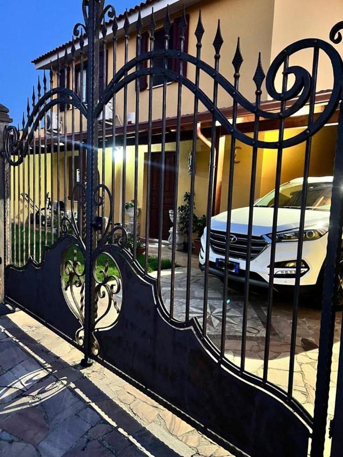 Sofia Holiday Home Capoterra Εξωτερικό φωτογραφία